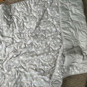 Baby play rug with non slip grip on bottom